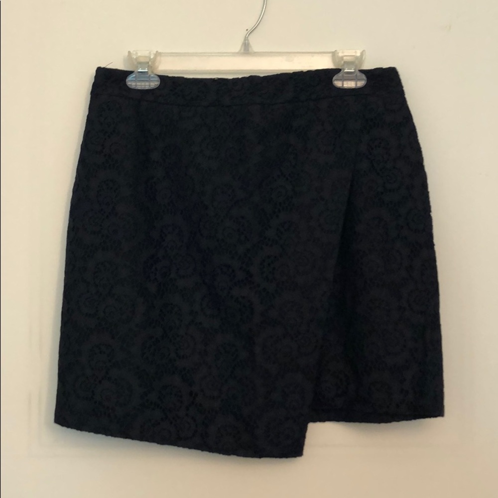 NWT Madewell black skirt with embroidered overlay